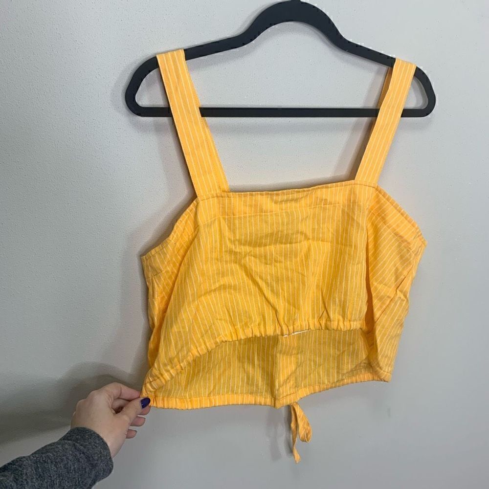 A new day large orange white crop top NWT (J1) - Picture 5 of 7